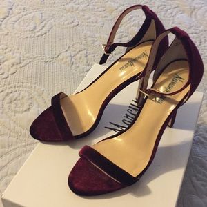 Burgundy/purple velvet sandals